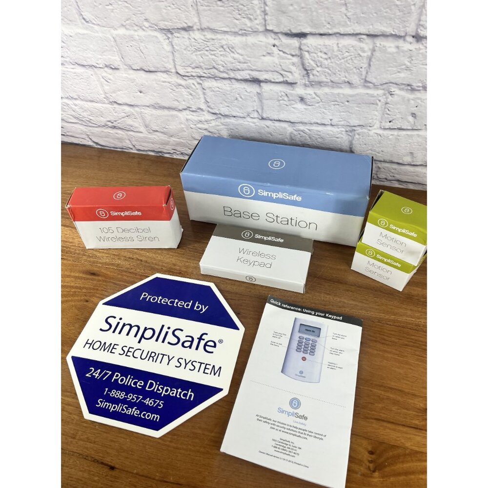 SimpliSafe Wireless Home Security System GEN 1 LOT Base, 2 Motion, Keypad, Siren - Picture 2 of 13
